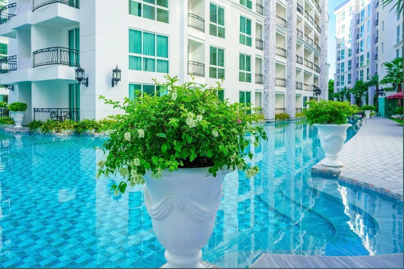 Center Luxurious Garden 2 Apartment Pattaya